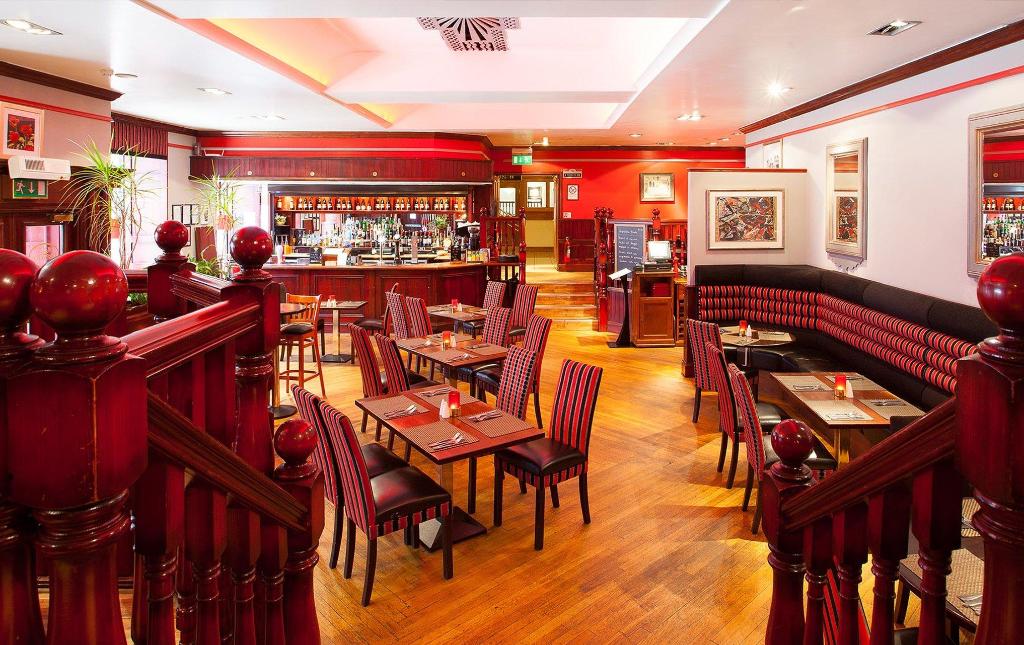 Aberdeen Douglas Hotel