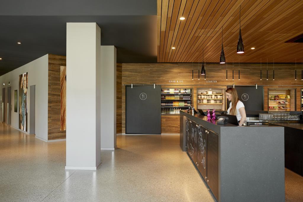 Moxy Aberdeen Airport