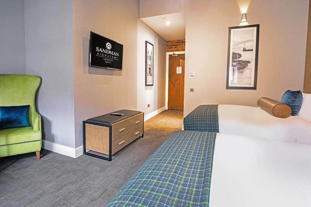 Sandman Signature Aberdeen Hotel