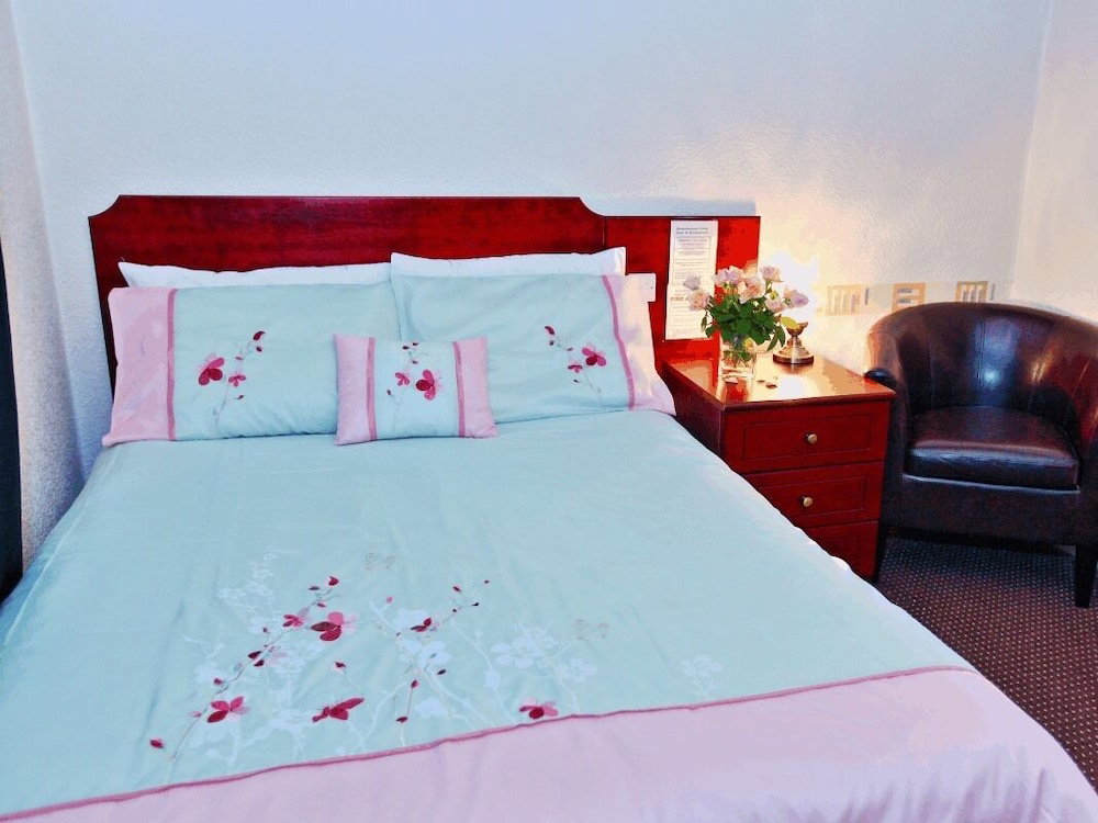 Hotel Brentwood Villa Bed And Breakfast