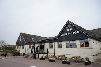 Hotel Wellington Hotel By Greene King Inns
