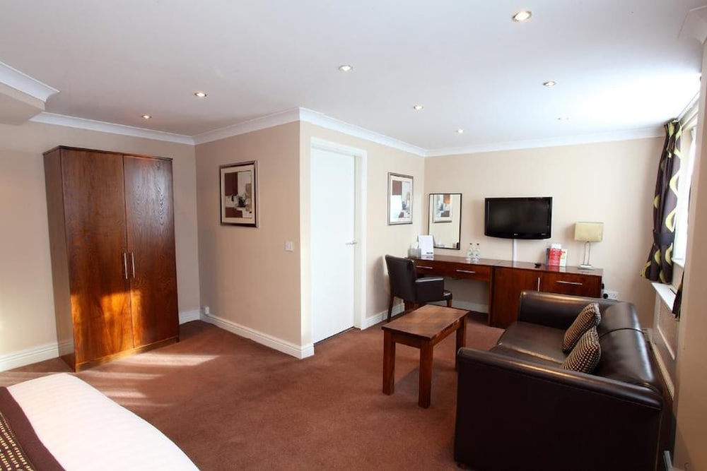 The Dolphin Sa1 Hotel