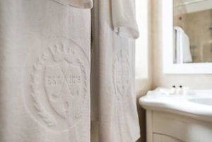 Hotel Theodora Golf Club cazare Alba Iulia
