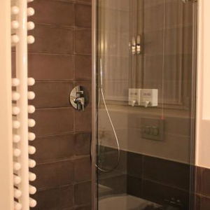 Hotel Vittorioveneto25 cazare Modena