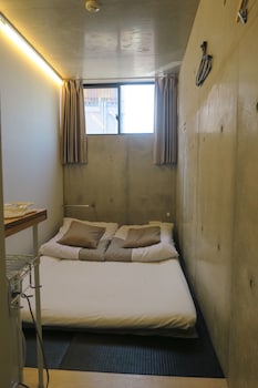 Kangaroo Hotel