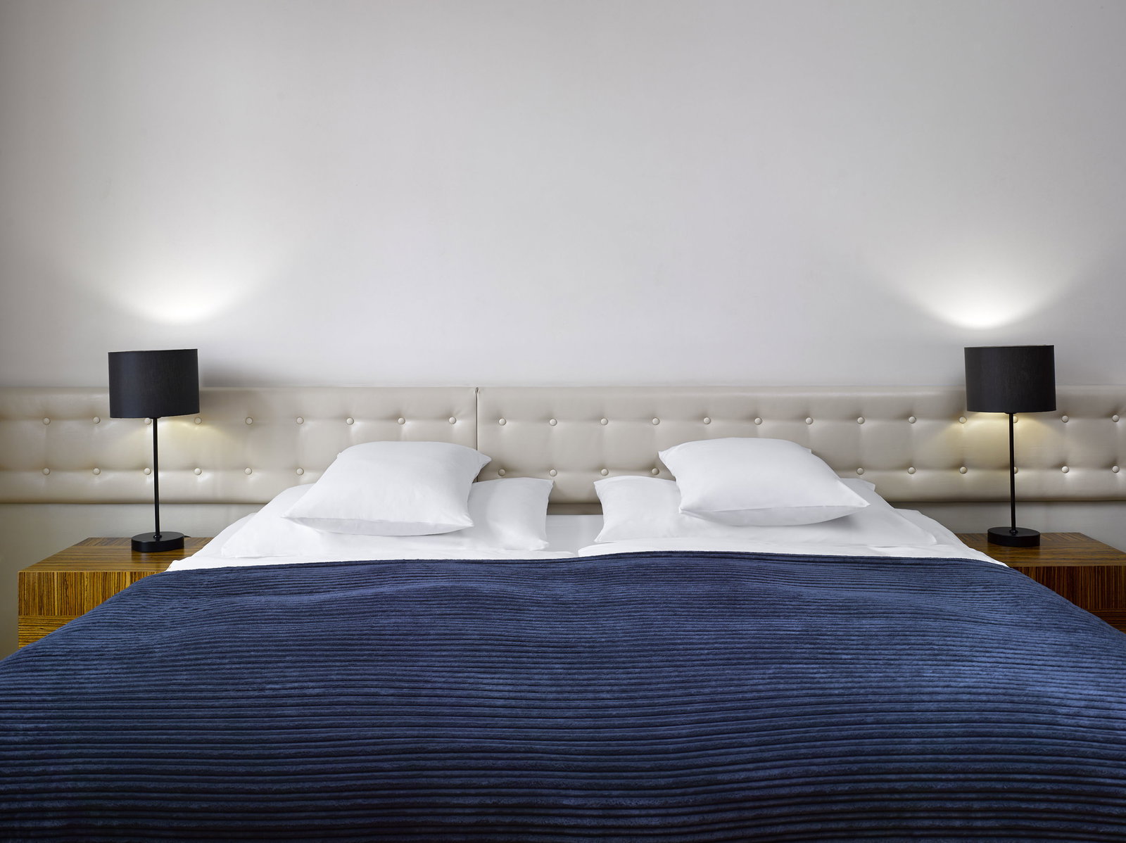 Hotel The Icon Hotel & Lounge