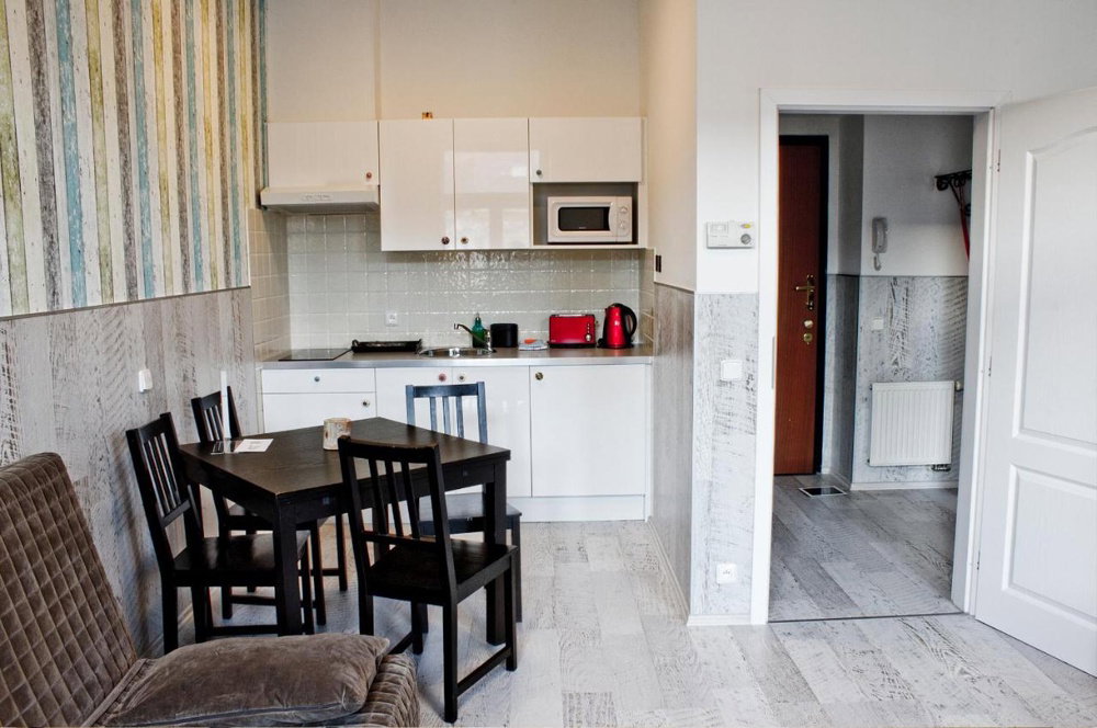 Royal Court Apartments