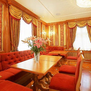 Sejur Luxury Family Hotel Royal Palace vacanta Praga