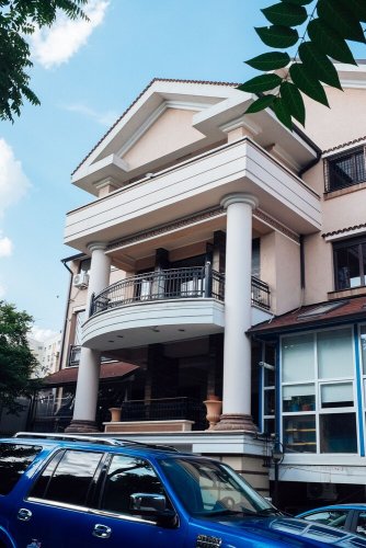 Francesca Residence
