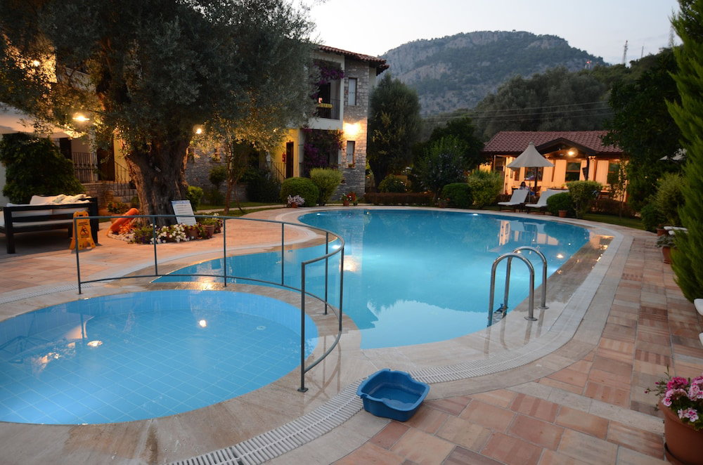 Olive Garden Apart Hotel