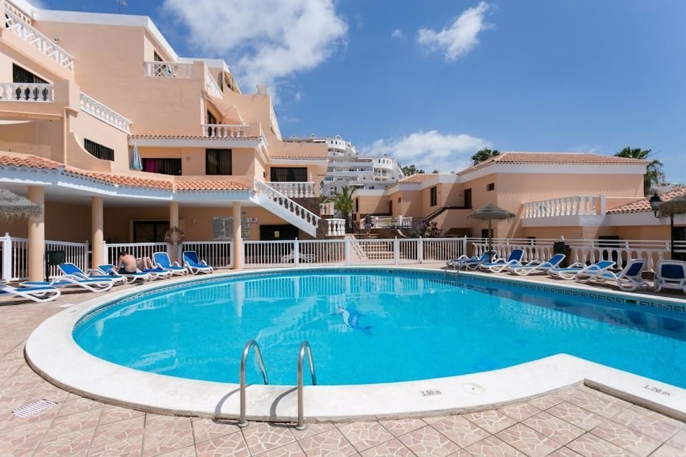 dal travel Paradise Court Aparthotel