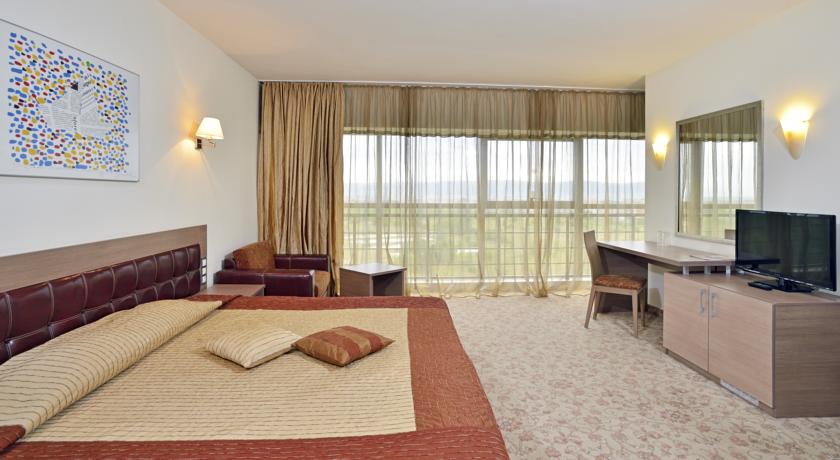 Sol Nessebar Palace Hotel