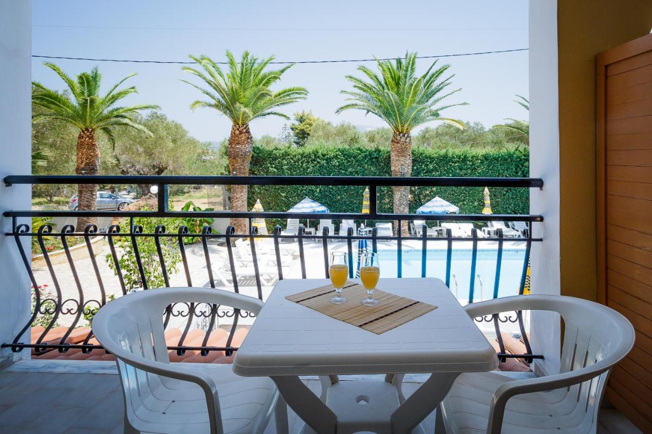 Rose Club Hotel