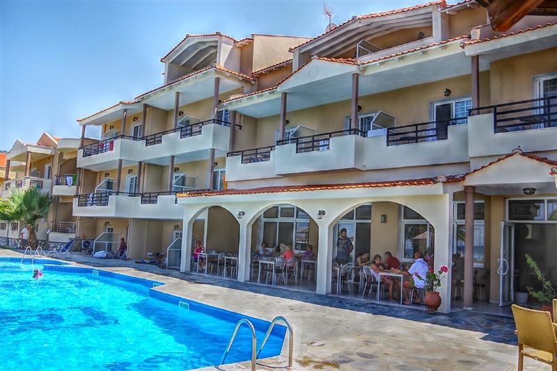 Rachoni Bay Hotel