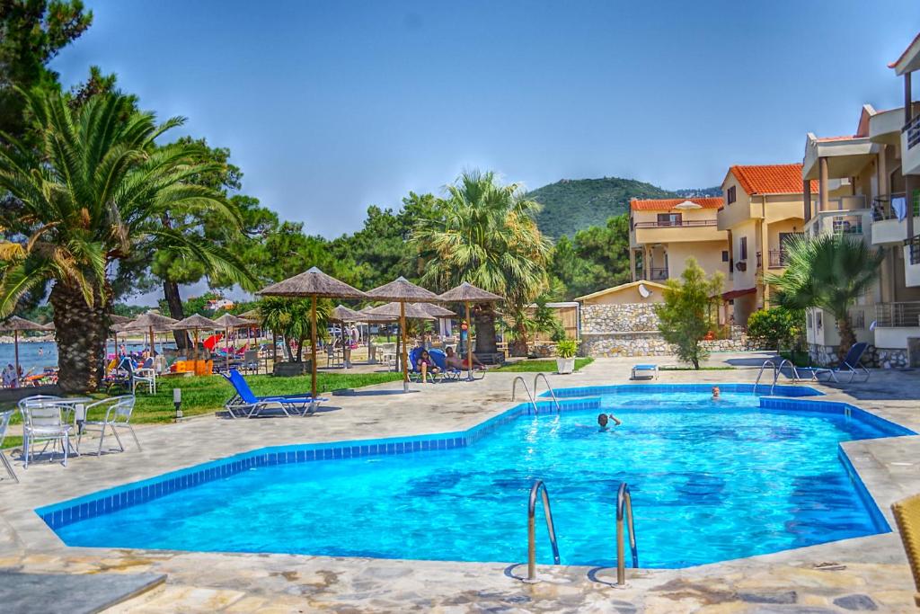 Rachoni Bay Hotel