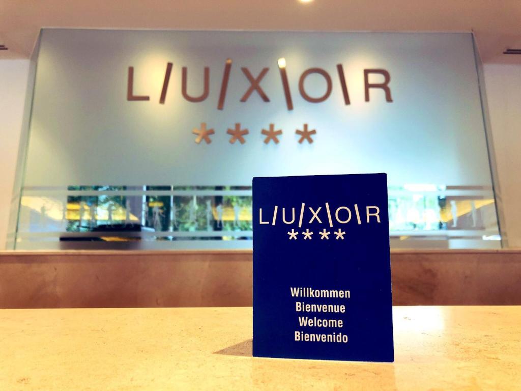 dal travel Luxor