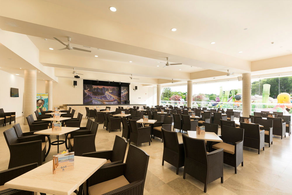 dal travel Playa De Muro Suites