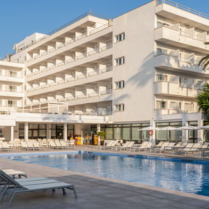 Hotel Pionero Santa Ponsa Park cazare Santa Ponsa