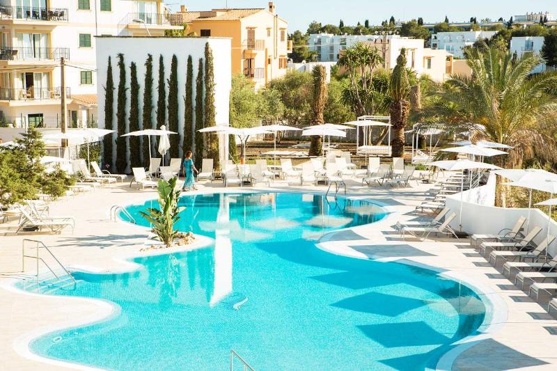 dal travel Monsuau Cala D'or Boutique Hotel