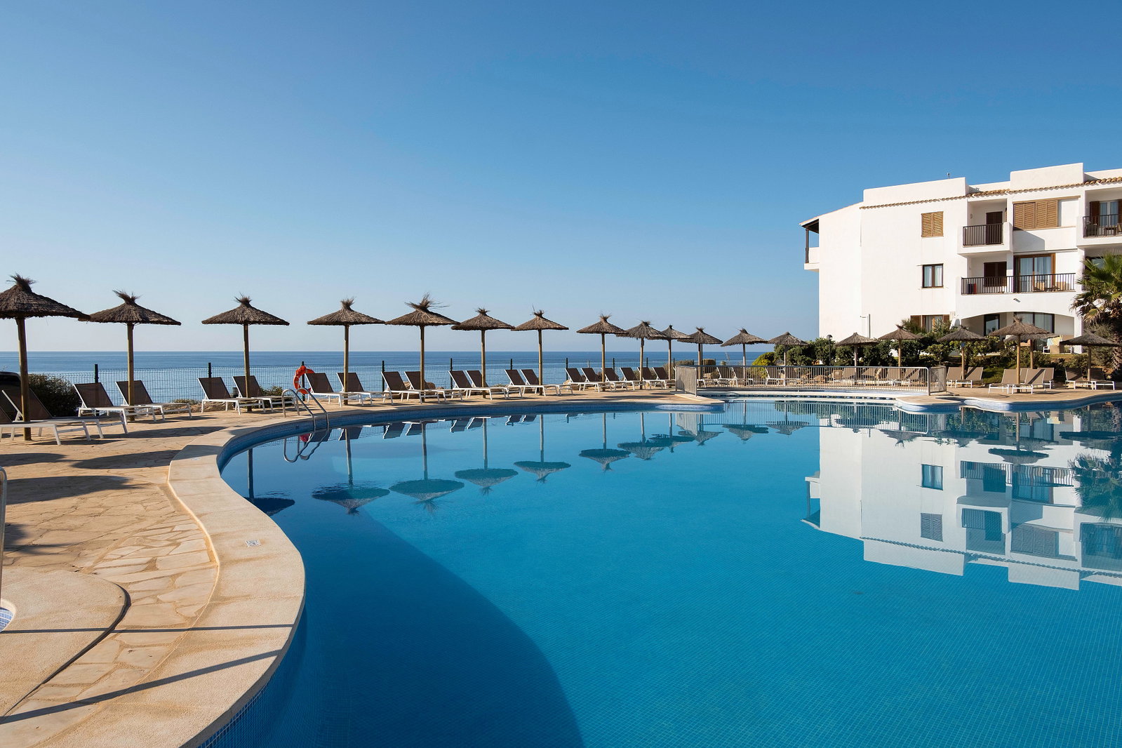 dal travel Alua Suites Las Rocas