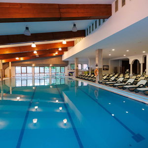 Hotel Apollo Wellness Club 4* cazare Sangeorgiu de Mures