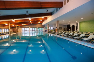 Hotel Apollo Wellness Club 4* cazare Sangeorgiu de Mures