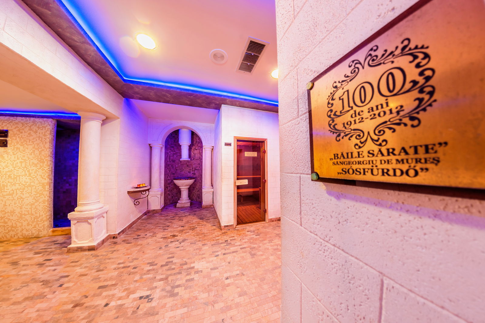 Hotel Apollo Wellness Club 4*