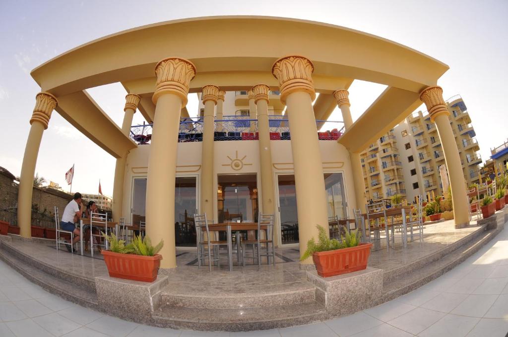 dal travel Sphinx Aqua Park Resort