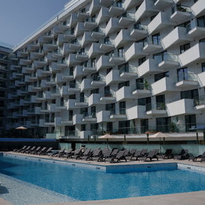 Hotel Alezzi Infinity Resort Spa cazare Mamaia