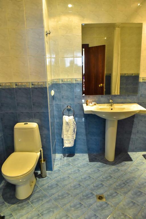 Hotel Bojur & Bojurland Apartment Complex