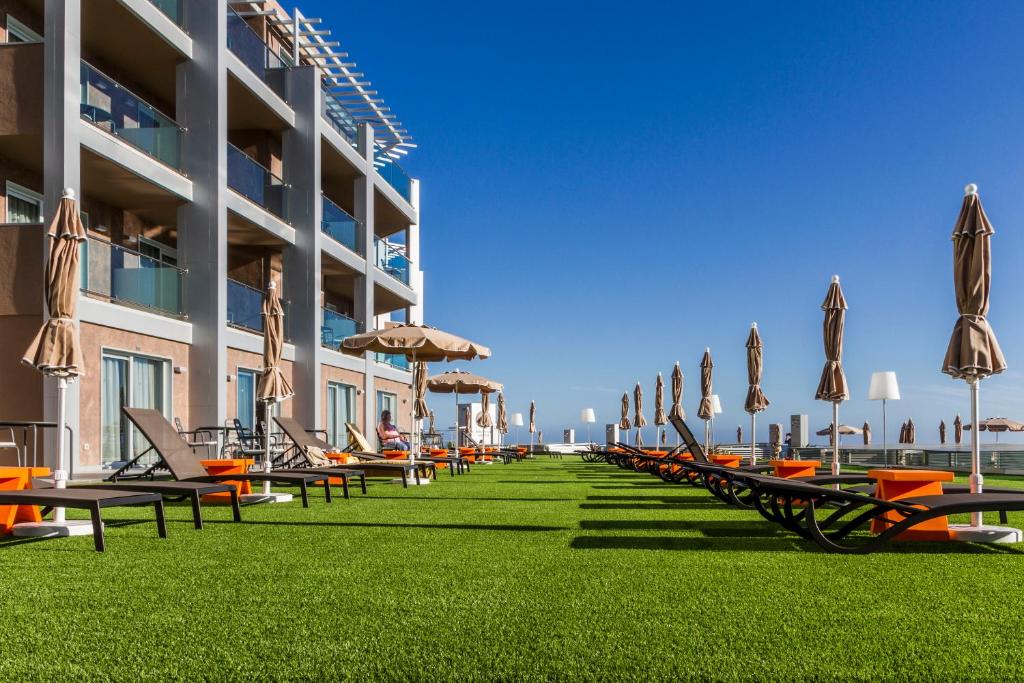 Riviera Vista