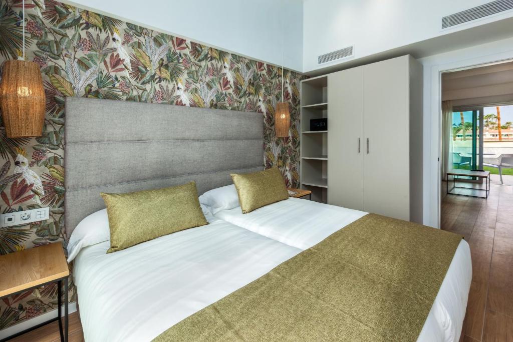 Kumara Serenoa By Lopesan Hotels