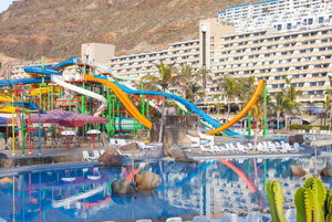 Hotel Livvo Lago Taurito cazare Playa de Mogan