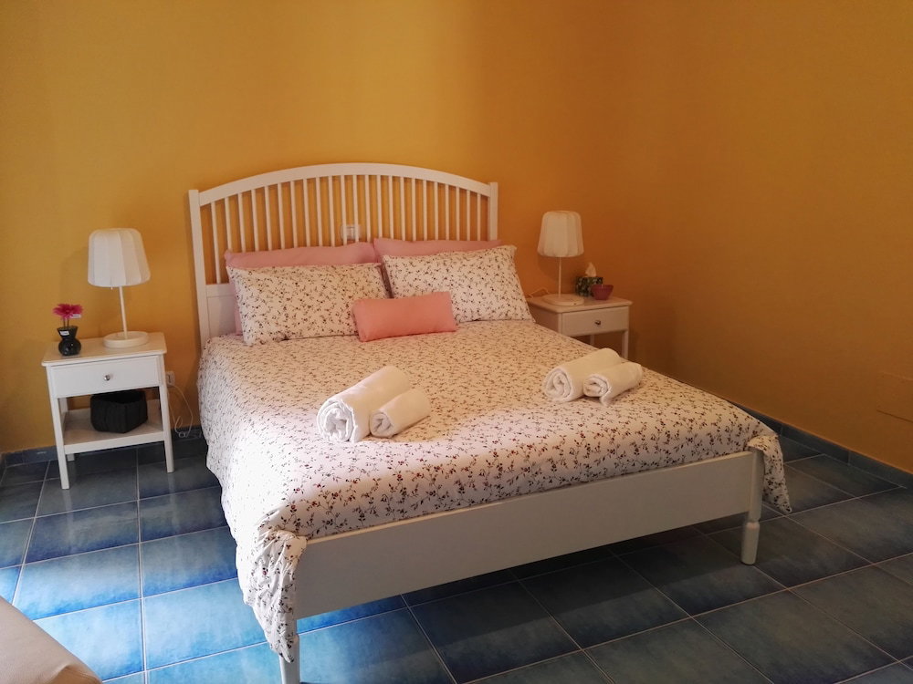Capri Bandb