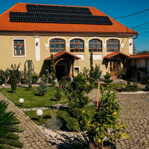 Hotel Racz Kuria cazare Covasna