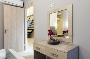 dal travel Pearl Luxury Living