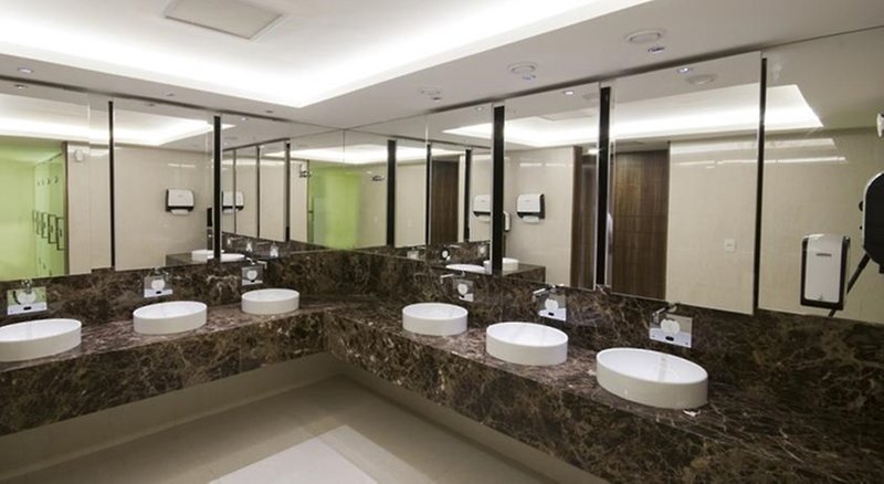 Americas Barra Hotel