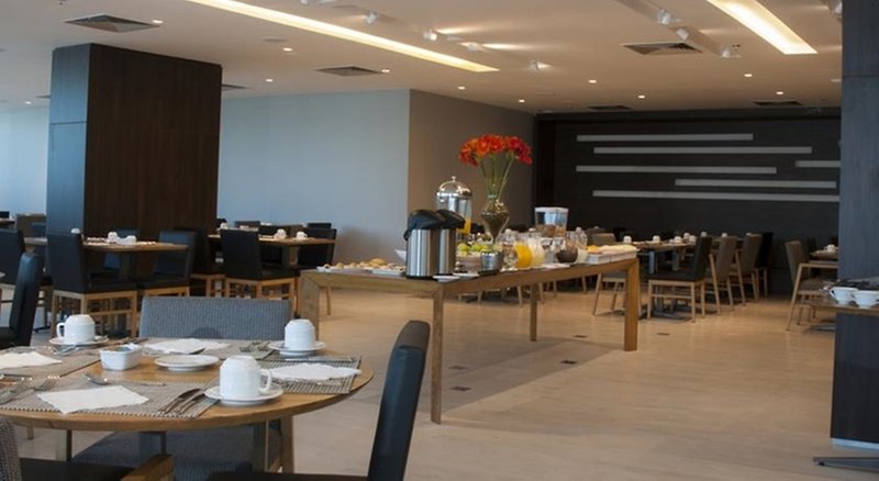 Americas Barra Hotel