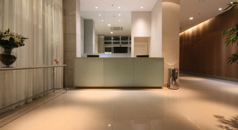Promenade Link Stay