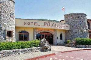 Hotel Club Esse Posada cazare Palau