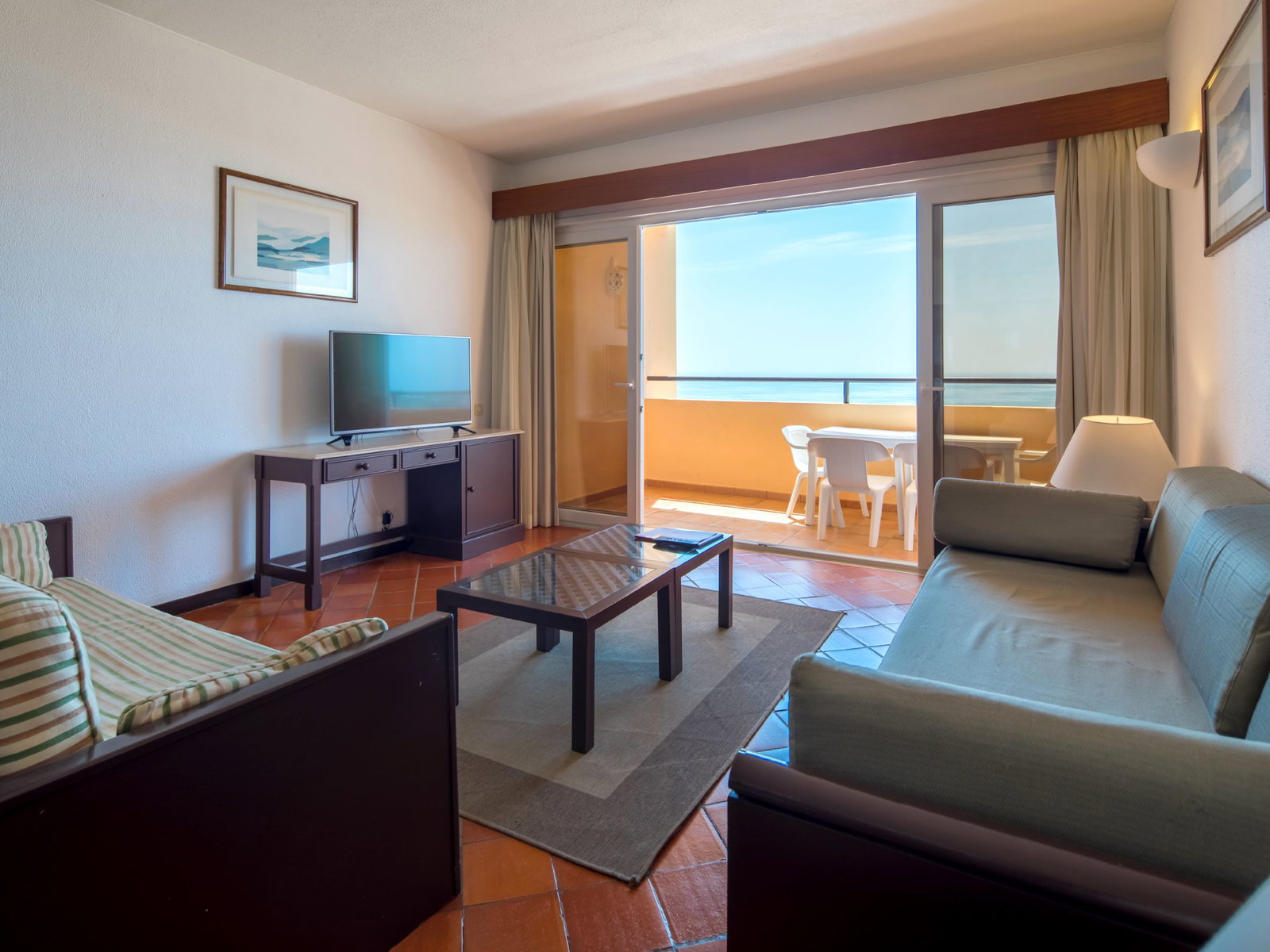 Dom Pedro Lagos Beach Club Apartments