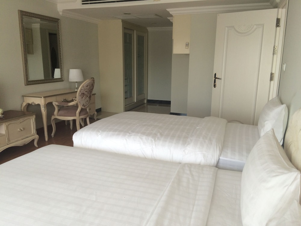 Lk Noble Suite