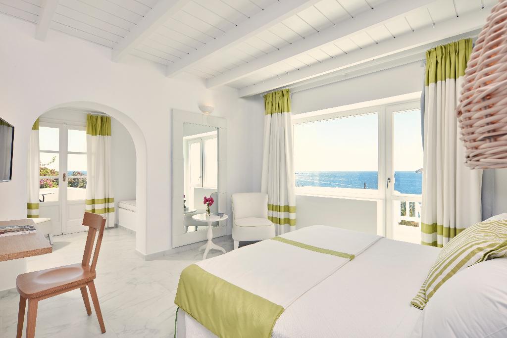 Archipelagos Hotel