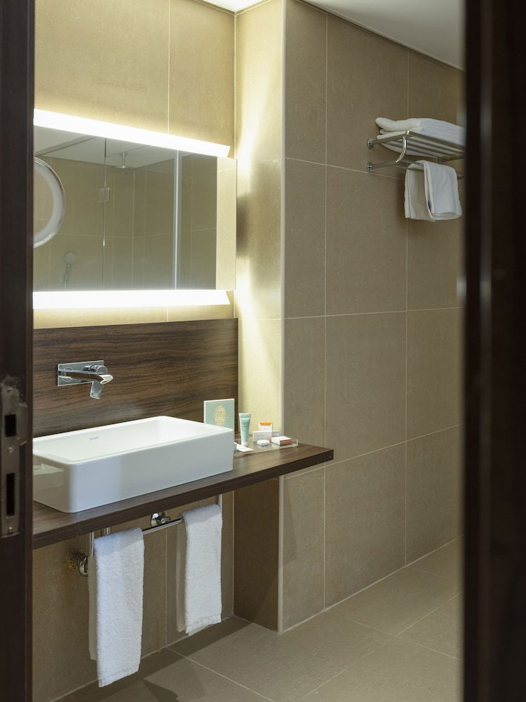 Hotel Retaj Inn Al Wakrah