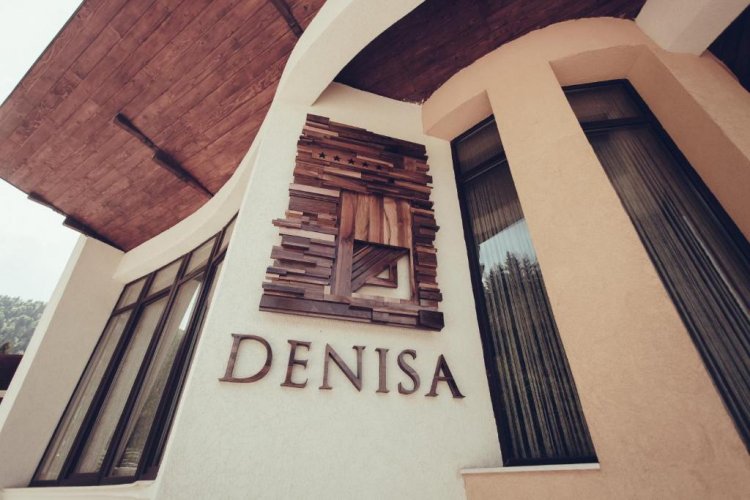 Denisa Boutique
