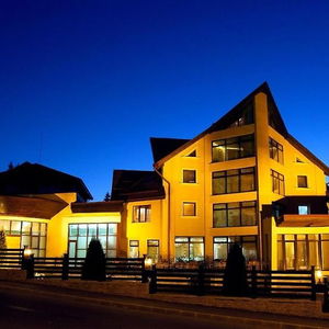 Hotel Denisa Boutique cazare Poiana Brasov