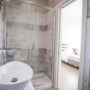 Hotel The Railway 74 cazare La Spezia