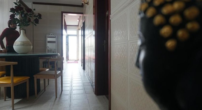 Happy Ours Guesthouse