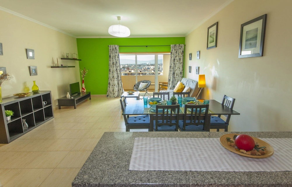 B44 - Alto Do Quintao Central Apartment