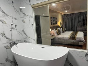 Hotel Luxury Hotel 2 Hp - By Bay Luxury cazare Haiphong